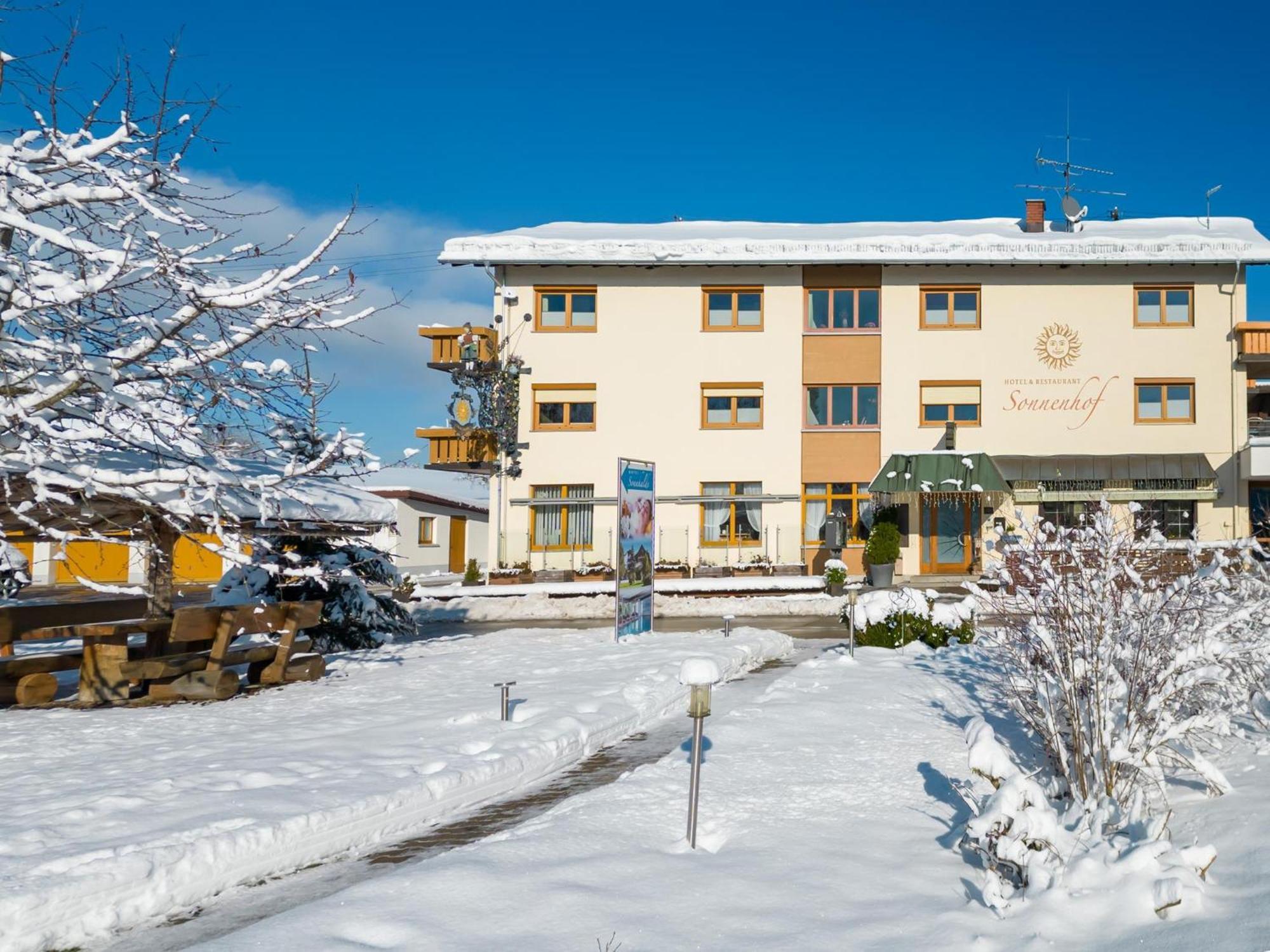 Wellnesshotel Sonnenhof & Sonnhalde Илинген-Биркендорф Экстерьер фото